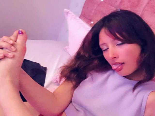 ValentinaRoseX - Porno na żywo i seks kamera - 30303956