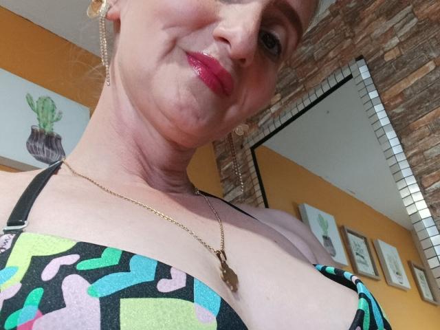 RubiAnderson - Sexe cam en vivo - 30305252