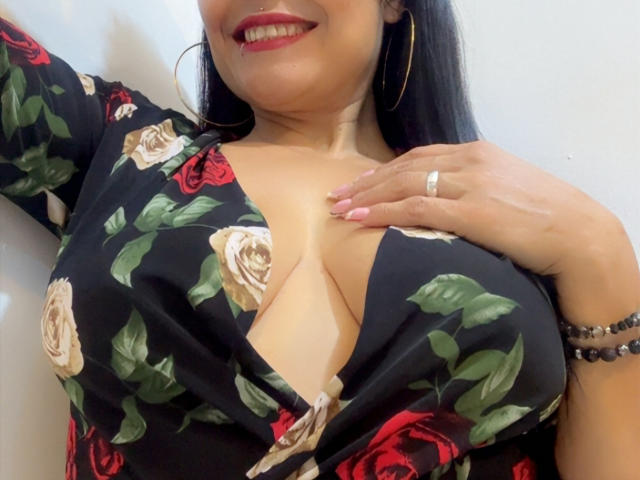 CharlotteCrofort - Live sex cam - 30315209
