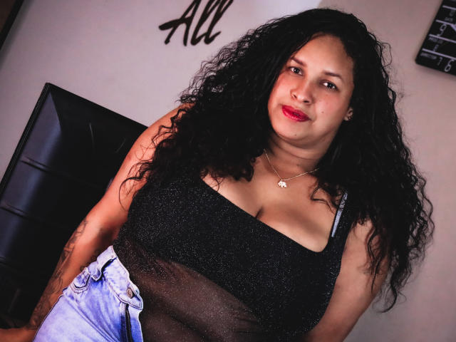 ZoehFerraro - Live sexe cam - 30315614
