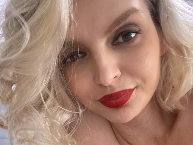 DouceAmelia - Sexe cam en vivo - 30317003