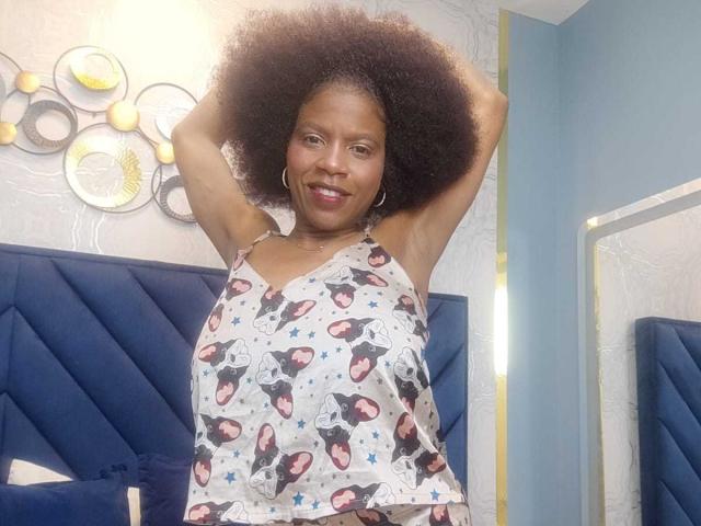 SarahiPusey - Live Sex Cam - 30327626