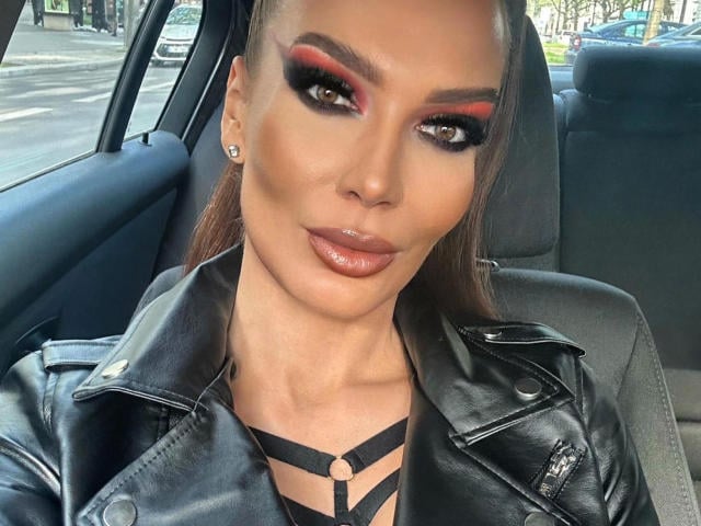 MistressKarolina-hot - Live porn &amp; sex cam - 30329375