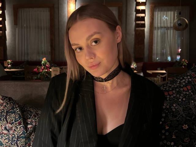 OliviaAzbill - Live sexe cam - 30340523
