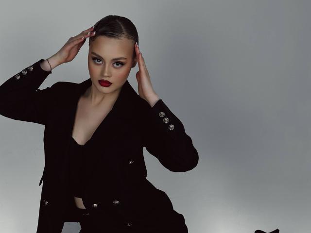 OliviaAzbill - Live sexe cam - 30340529