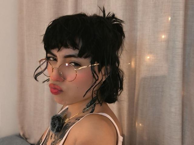 CleoZapata - Live sex cam - 30345656