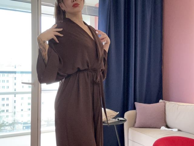HotCaramelsTrio - Élő pornó és szexkamera - 30347219