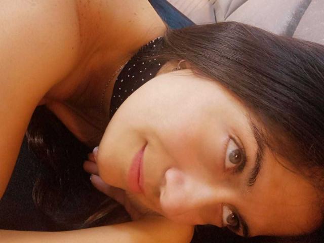 SaraGraham - Live porn &amp; sex cam - 30350030