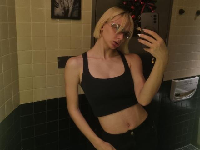 ErmelindaFlowers - Live sex cam - 30350078