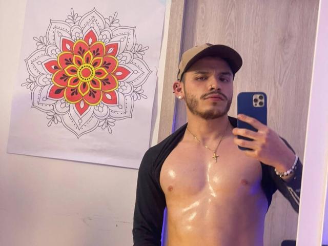 LianFerrer - Live porn &amp; sex cam - 30352271