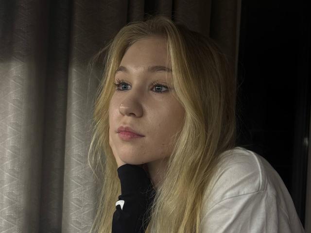 JenellAffeld - Live porno og sexkamera - 30355481