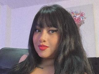 Live Chat with AetherisNexus on XLoveCam