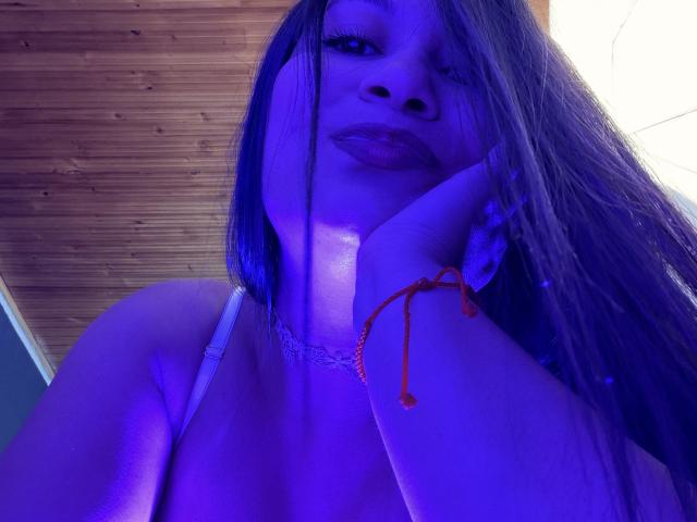 KendallBrzz - Sexe cam en vivo - 30358973