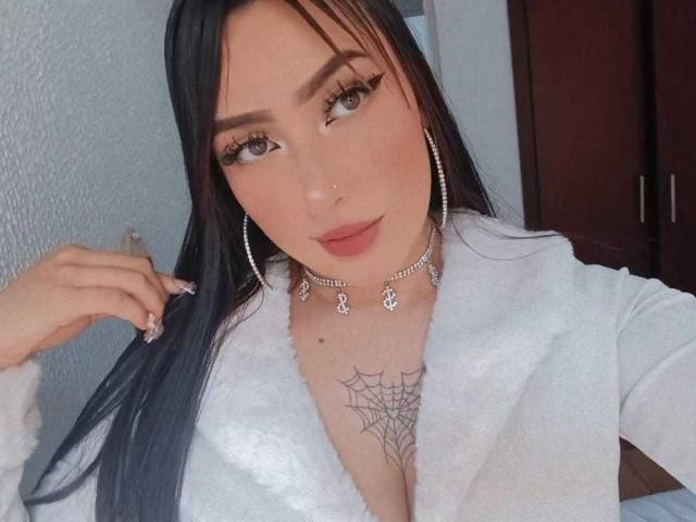 Chloey69 - פורנו בשידור חי ומצלמת סקס - 30363776