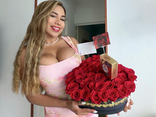 LunaMiranda - Élő pornó és szexkamera - 30365345