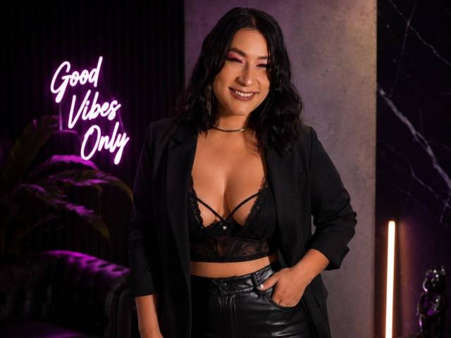 EmaFoxy - Live sex cam - 30365936