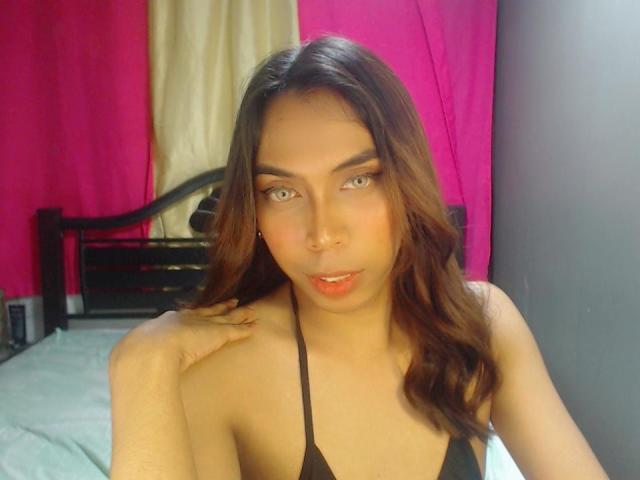 SophiaBrownTs - Live sex cam - 30369269
