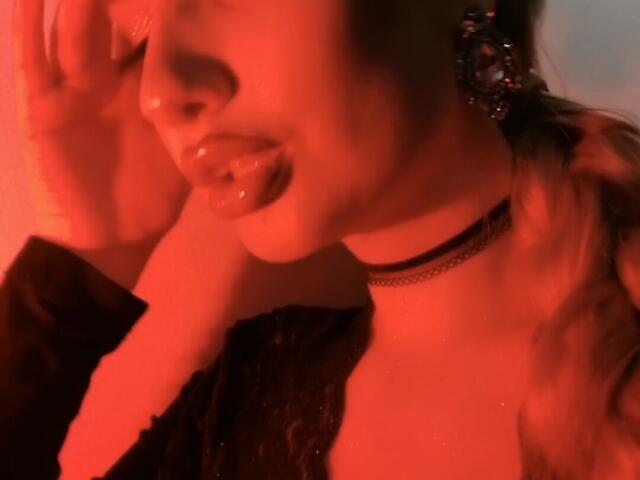 ElzaKomx - Sexe cam en vivo - 30372278