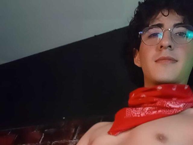 ElliotNoir - Live porn &amp; sex cam - 30377936