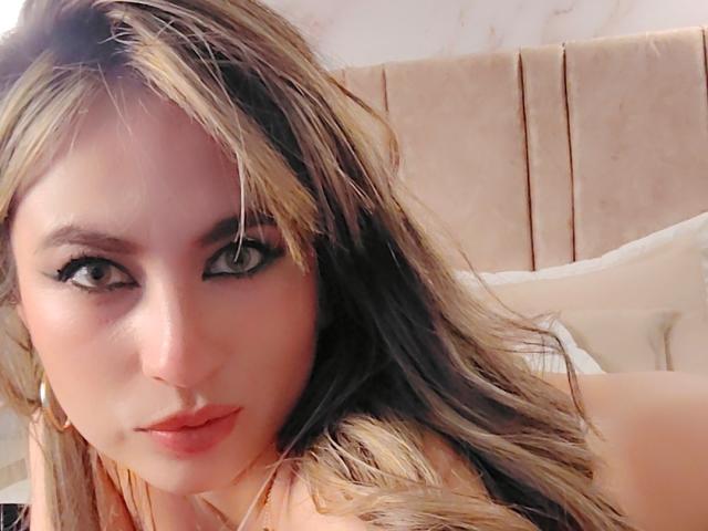 AmiiRosse - Sexe cam en vivo - 30378239