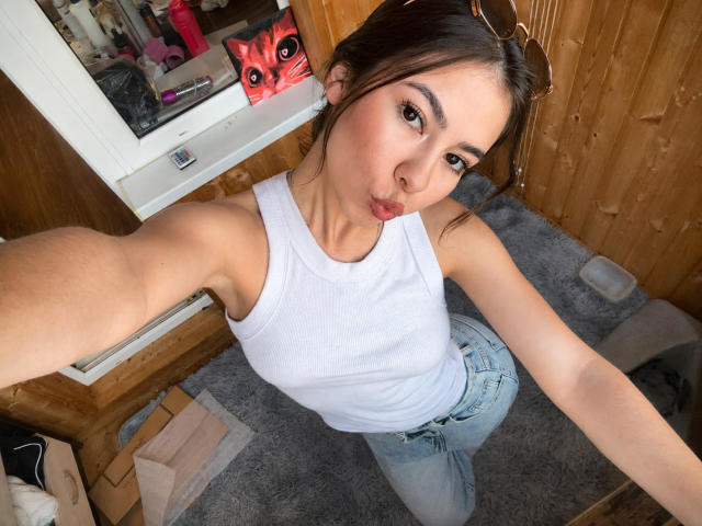 AnneKofron - Live porn &amp; sex cam - 30381053