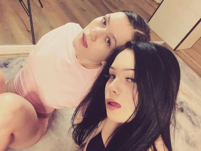 LornaAndGerry - Live porn &amp; sex cam - 30381368