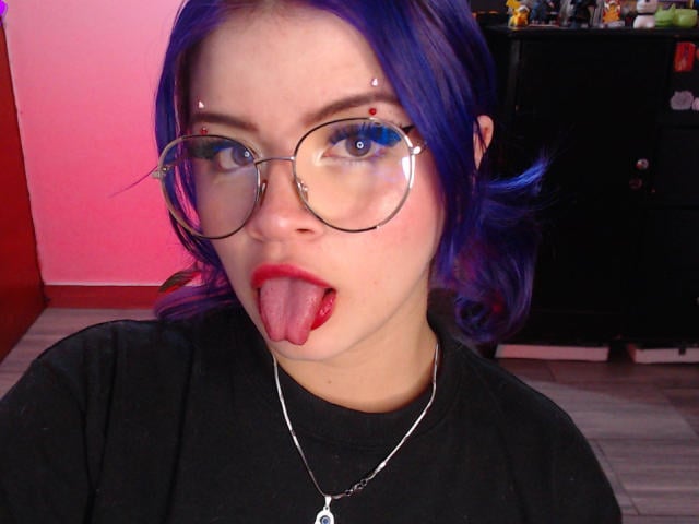 RavenThuwu - Live sex cam - 30384263