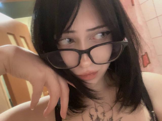 MieshaSteverson - Live porn &amp; sex cam - 30384923