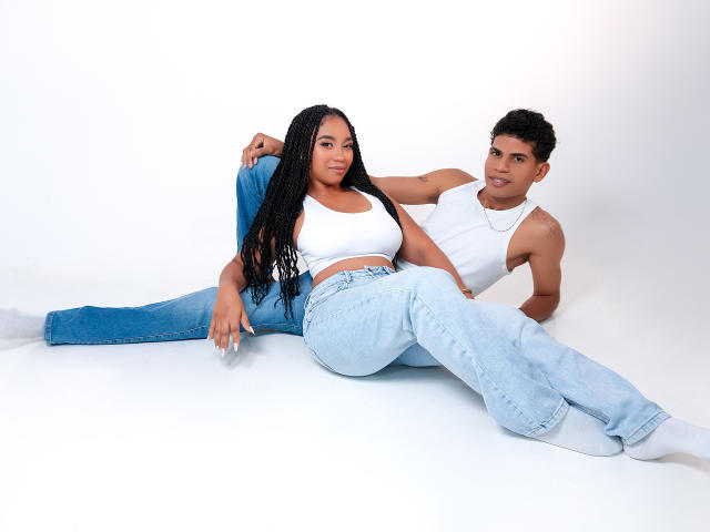 RoseAndDominic - Live porn &amp; sex cam - 30385664