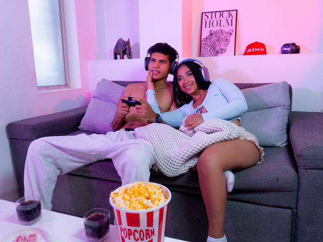 RoseAndDominic - Live porn &amp; sex cam - 30385856