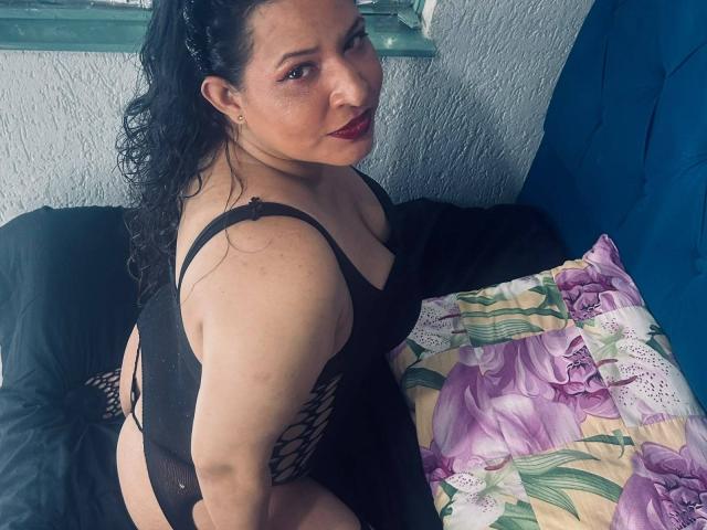 CamilaMillf - Live porn &amp; sex cam - 30390797