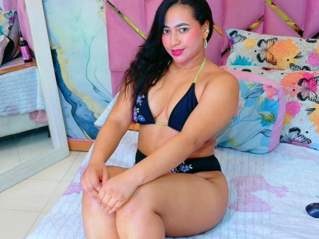 SoftLatina - Live Sex Cam - 30391472