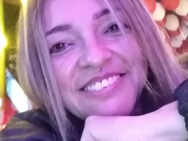 CarolMissx - Live Sex Cam - 30393404