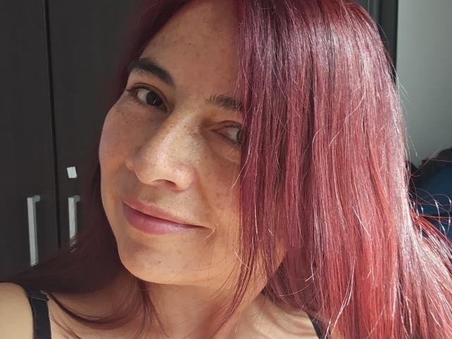 AlessiaRed - Live porn &amp; sex cam - 30397265