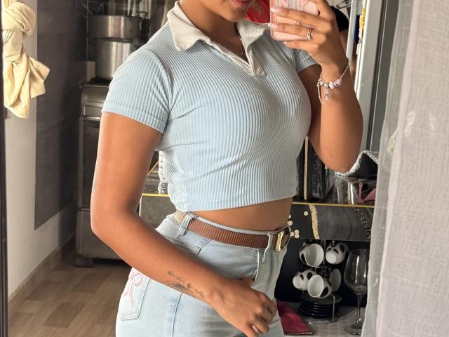 SarahPrincess - Live porn &amp; sex cam - 30397412