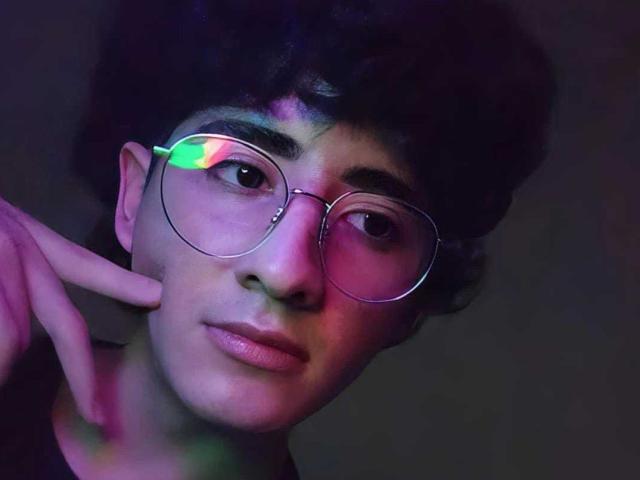 ElliotNoir - Camera khiêu dâm &amp; quyến rũ trực tiếp - 30401327