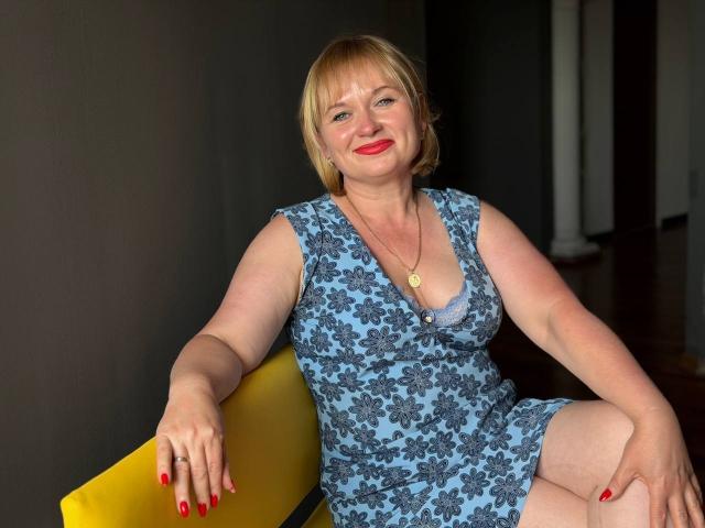 KiraSmiling - Sexe cam en vivo - 30401459