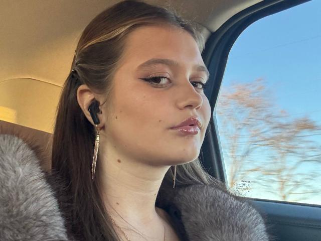 PauletteRylander - Live porn &amp; sex cam - 30402347