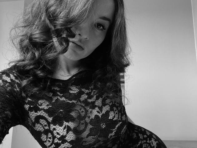 Dionisia - Live porn &amp; sex cam - 30403511