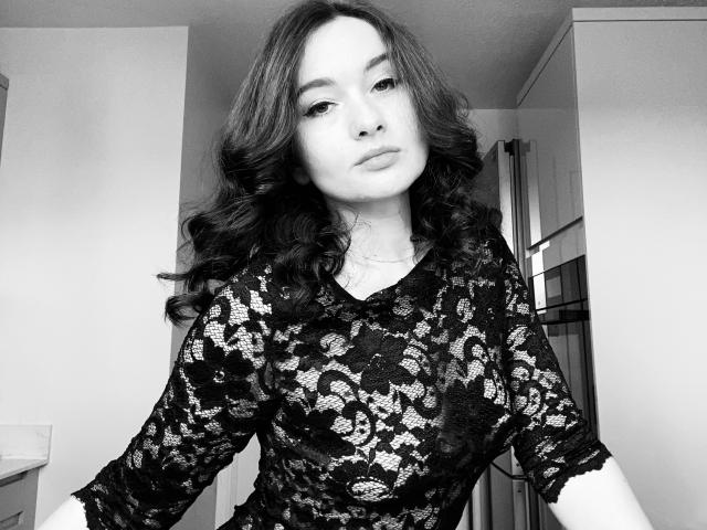 Dionisia - Porno na żywo i seks kamera - 30403514