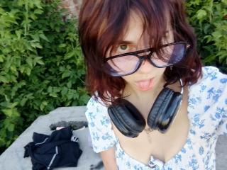 Live Chat with JeniceArrellano on XLoveCam
