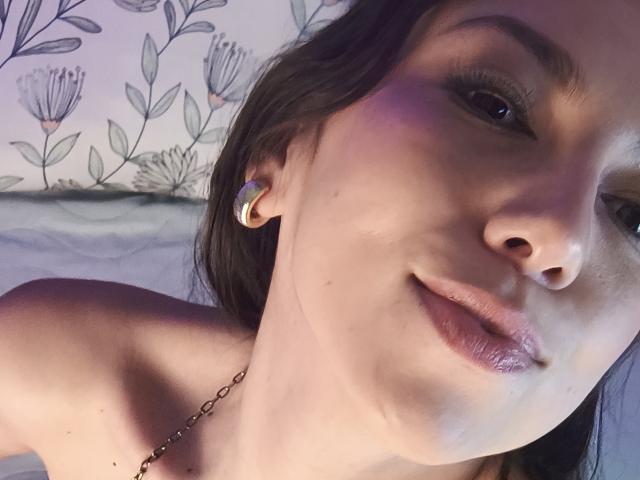 MiaReed - Live Sex Cam - 30405149
