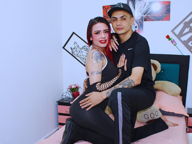 VogueAndPitter - Live porn &amp; sex cam - 30405797