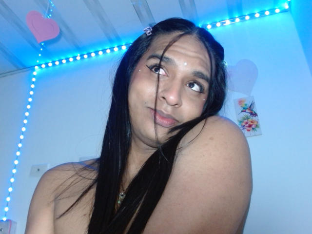 IdiiaLatina - Live porn &amp; sex cam - 30405959
