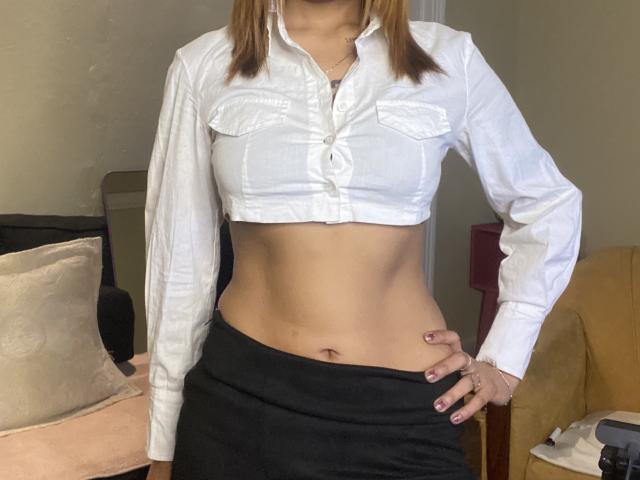 KiaraHernandezX - Sexe cam en vivo - 30408158