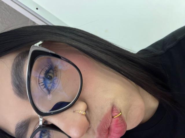 CamilleJuicyHot - ライブポルノ&amp;セックスカム - 30410213
