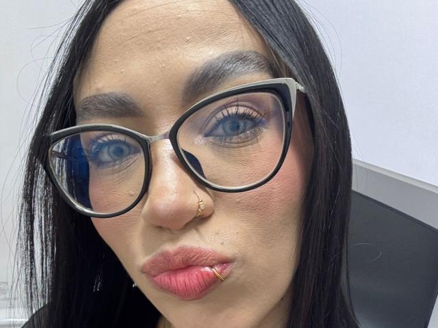 CamilleJuicyHot - ライブポルノ&amp;セックスカム - 30410228