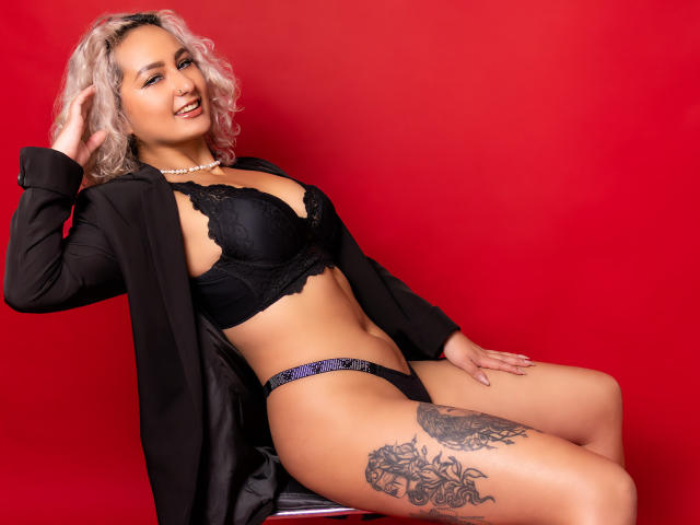 ElenaSaenz - Live Sex Cam - 30415490