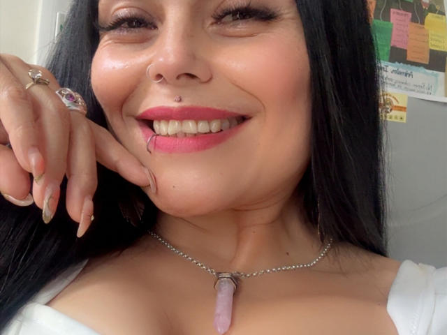 CharlotteCrofort - Live sex cam - 30418037