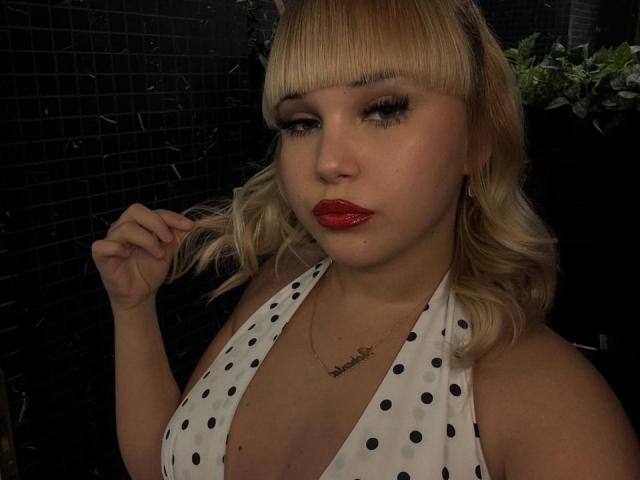 LouLouLuxe - Live sexe cam - 30418187